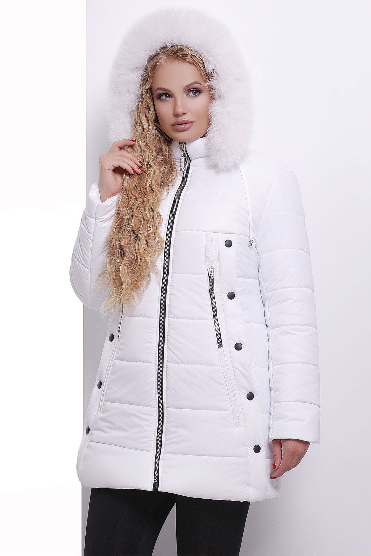 Белая зимняя куртка женская